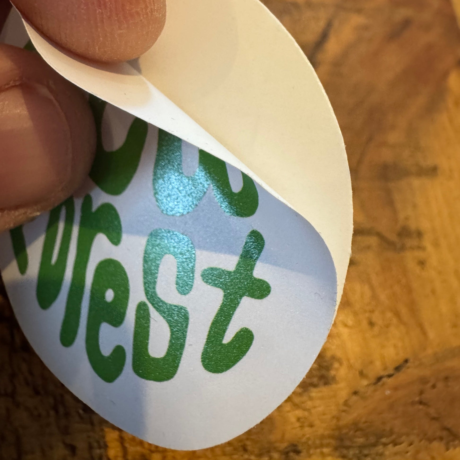 The New Forest Typography Circle Sticker (Solid) Peeled